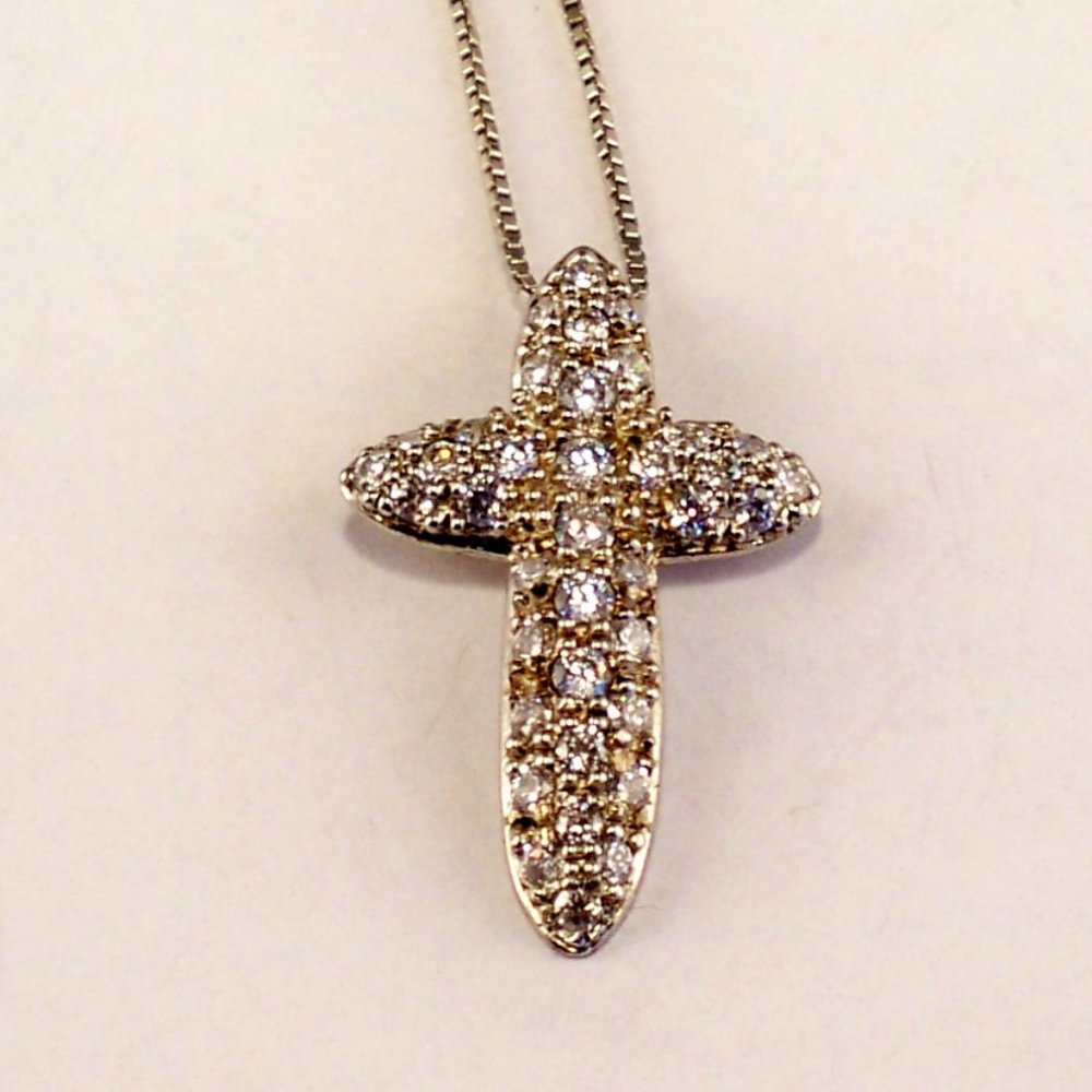 NEW Cross Cubic Zirconias Box Chain Silver DESIGNER Necklace
